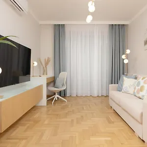  Apartament Bright Kasprzaka Wola Near Metro Station By Renters