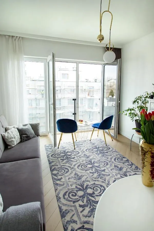 Nowy Apartment Przy Placu Szembeka Warszawa 0*,  Polska