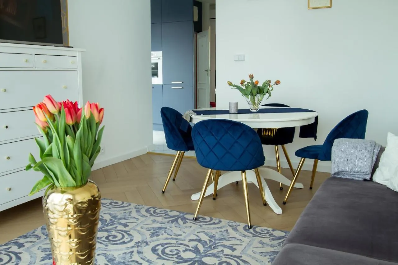 Nowy Apartment Przy Placu Szembeka Warszawa 0*,  Polska